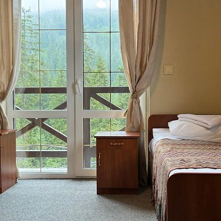 Hotel Crocus Dragobrat Zewnętrze zdjęcie