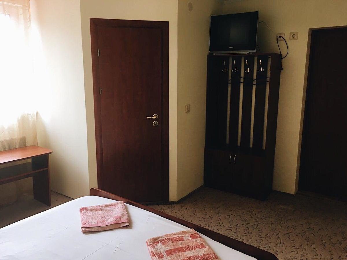 Hotel Crocus Dragobrat Zewnętrze zdjęcie